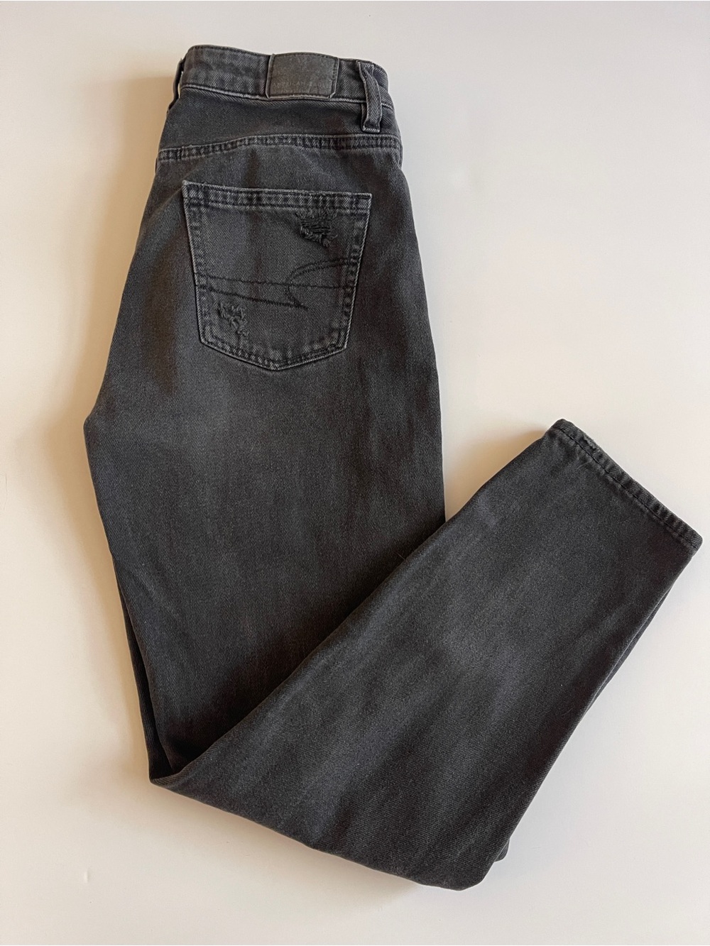 American Eagle Outfitters Women’s Boyfriend Jeans in Charcoal